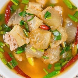 ต้มแซ่บเอ็นใส