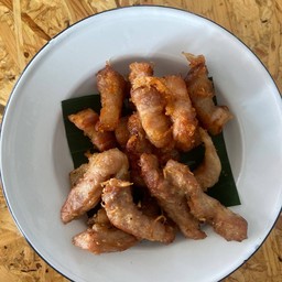 หมูทอดสองพี่น้อง