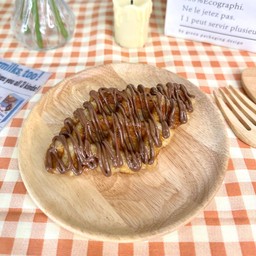 ครอฟเฟิลนูเทลล่า