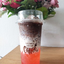 สตอเบอรี่นมสดโกโก้