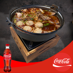 [อร่อยซ่ากับโค้ก] หมูตุ๋นหม้อไฟ +  โค้ก ออริจินัล (ขวด)