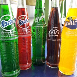 น้ำโค้ก+แก้วน้ำแข็ง