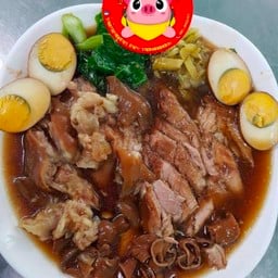 ขาหมูสาธร ราชมงคลคลองหก