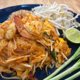 ผัดไทยกุ้งสด