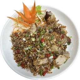 หมูกรอบผัดพริกเกลือ