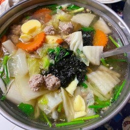 ต้มจืดเต้าหู้หมูสับสาหร่าย