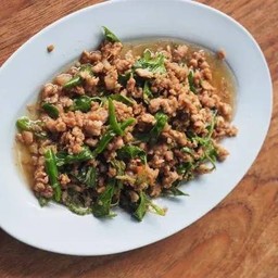 กะเพราหมู