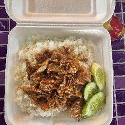 ข้าวกระเทียม