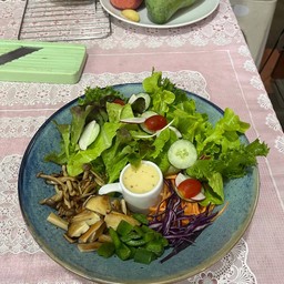 สลัดเห็ดย่าง