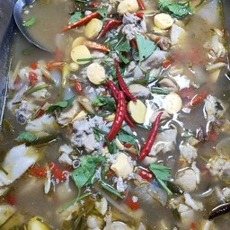 ต้มแซ่บไก่ไข่อ่อน