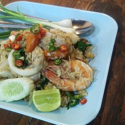 ข้าวผัดทะเล
