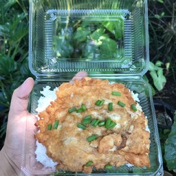 ข้าวไข่เจียวหมูสับ