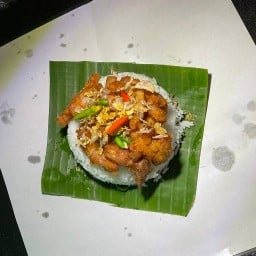 ข้าวหมูทอด&ข้าวต้มโบราณ หลังร้าน 888