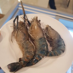 กุ้งแม่น้ำ 3 ตัว