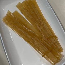 เส้นมันหนึบ (ใหญ่)