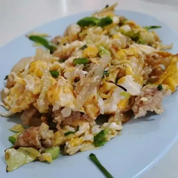 แหนมผัดไข่