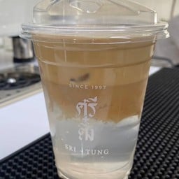 โคโคนัท ลาเต้