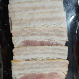 หมูกระทะ ส้มตำ ตั้งตัวอาหารไทย&อีสาน/หมูกะทะ