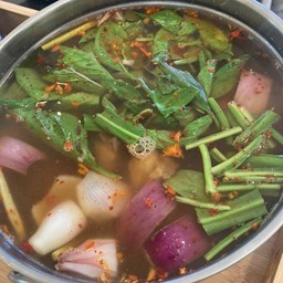 ต้มแซ่บหมู(หม้อไฟ)