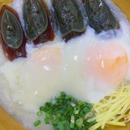 โจ๊ก ใส่ไข่ 2 ฟอง + ไข่เยี่ยวม้า