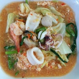 สุกี้รวมมิตรทะเล