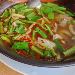 ต้มแซ่บเครื่องในหมู