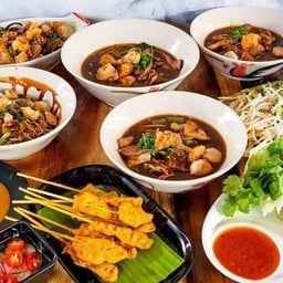 ก๋วยเตี๋ยวเรือเนื้อ