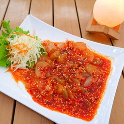 ยำแมงกระพรุนน้ำมันงา