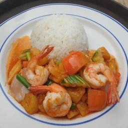 เปรี้ยวหวานกุ้งราดข้าว