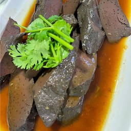 เลือดพะโล้