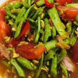 ปทิดา ส้มตำ น้ำตก อาหารตามสั่ง ตลาดนัดป้ากิ่ง