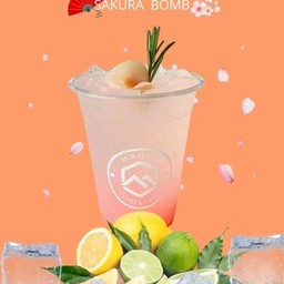 ซากุระ บอมบ์