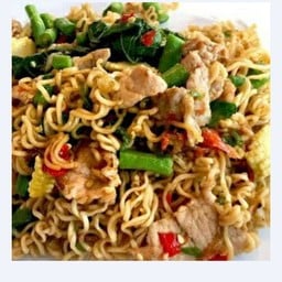 อารีญา อาหารไทยตามสั่ง อ่อนนุช44 อ่อนนุช44