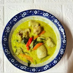 แกงเขียวหวาน (กับข้าว)