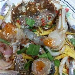 ยำปูม้ามะม่วง