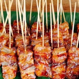 หมูปิ้งพี่หมี[แบร์] วัดสลัก