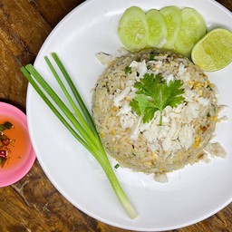 ข้าวผัดปู