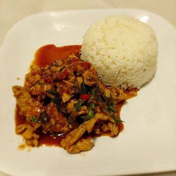 ข้าวราดกะเพรา