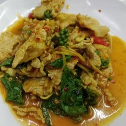 หมูผัดเผ็ด