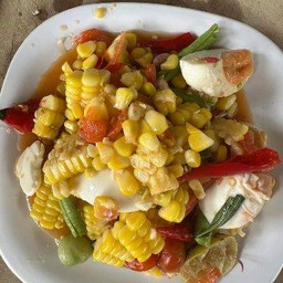 ตำข้าวโพด ไข่เค็ม