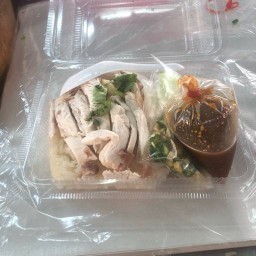 ข้าวมันไก่ดำเนินฯ สาขา2 สาขา ตลาดกุนชร