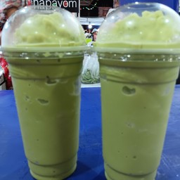 ชาเขียวมะพร้าวปัน