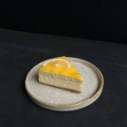 Lemon curd cheese cake
