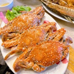 ปูม้านึ่งครึ่งโล
