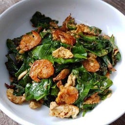 ใบเหลียงผัดไข่