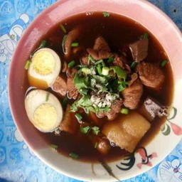 ก๋วยจั๊บน้ำข้น