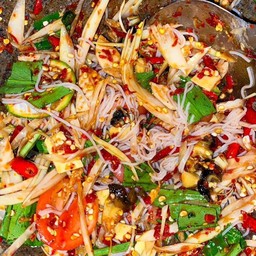 ตำซั่วหอยเชอรี่หน่อไม้