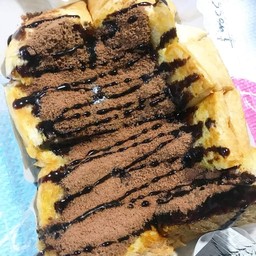 ขนมปังปิ้งนมโอวัลติน 2 แผ่นใหญ่
