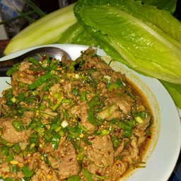 น้ำตกเนื้อ