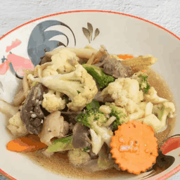 ผัดผักรวมหมู